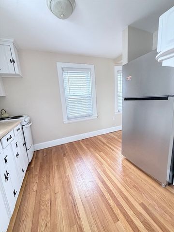 94 Bolivar St 2, Canton, MA 02021