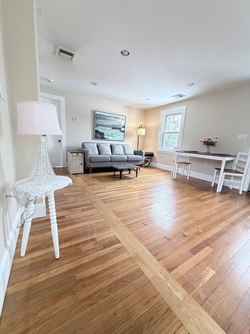 94 Bolivar St 2, Canton, MA 02021