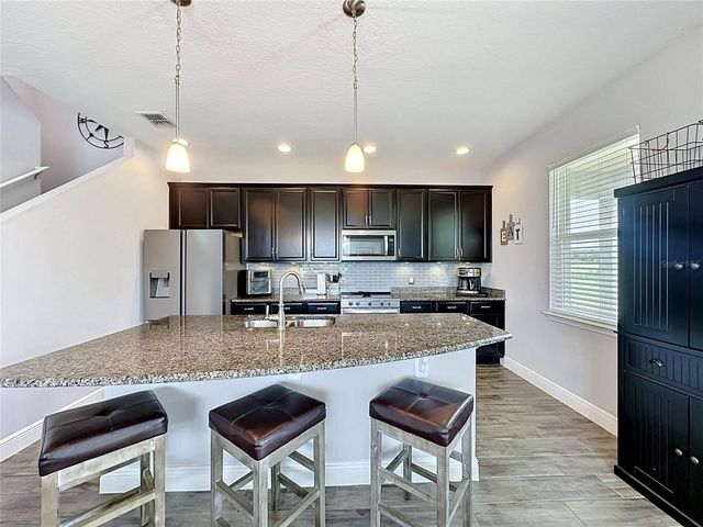 105 ABERDEEN STREET, Davenport, FL 33896