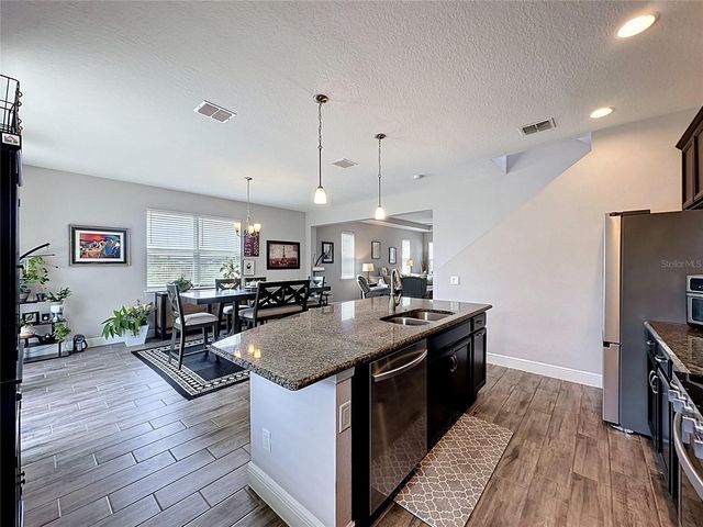 105 ABERDEEN STREET, Davenport, FL 33896