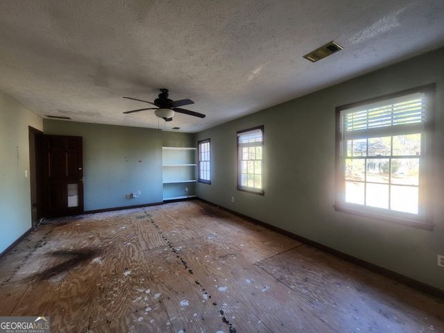 1879 WRIGHTS Way, Jonesboro, GA 30236