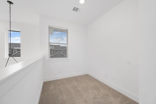 2568 Jack Nora WAY, Round Rock, TX 78665