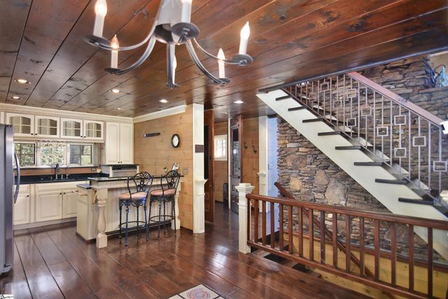 126 Columbine Way, Cleveland, SC 29635