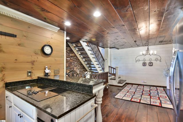 126 Columbine Way, Cleveland, SC 29635