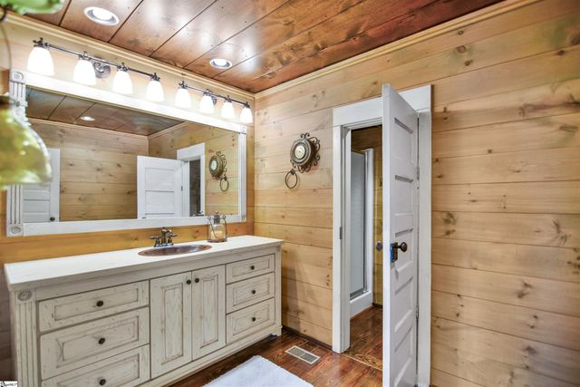 126 Columbine Way, Cleveland, SC 29635