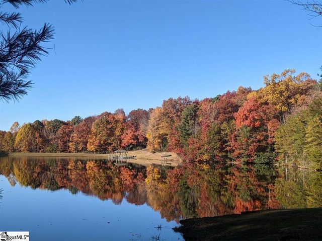 126 Columbine Way, Cleveland, SC 29635