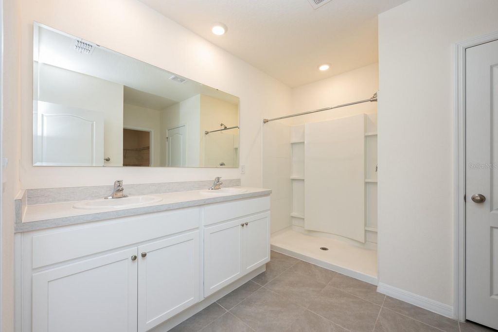 Image 12 of property listing at 3241 SILAS DRIVE, New Smyrna Beach, FL 32168
