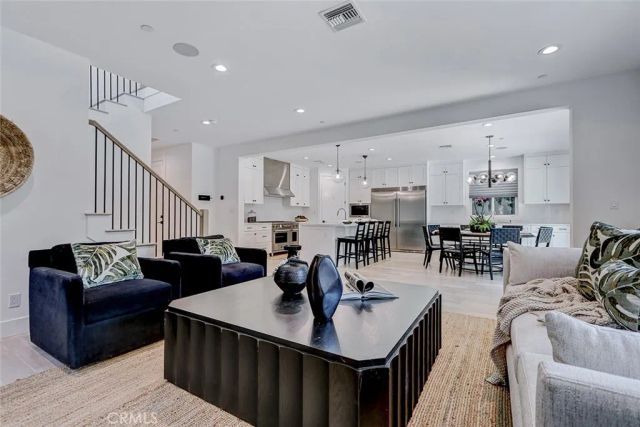 5005 Coolidge Ave, Culver City, CA 90230