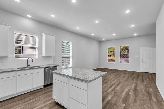 11964 Canal Street, Willis, TX 77318