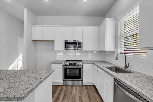 11964 Canal Street, Willis, TX 77318