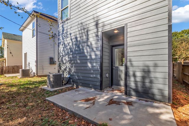 11964 Canal Street, Willis, TX 77318