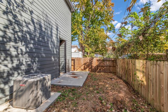 11964 Canal Street, Willis, TX 77318