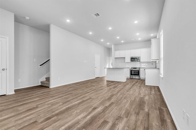 11964 Canal Street, Willis, TX 77318