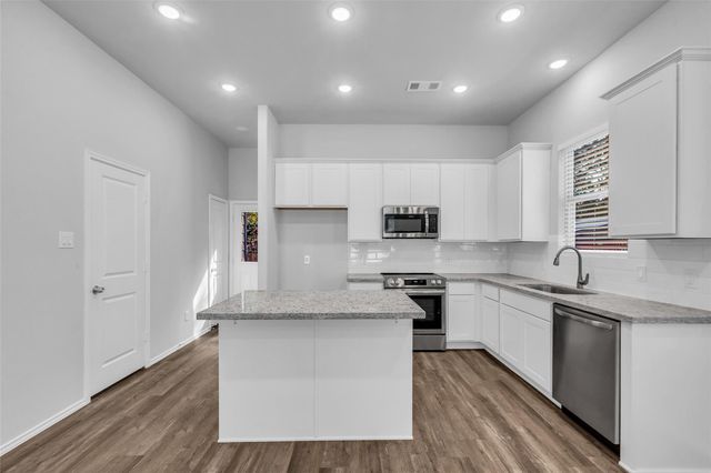 11964 Canal Street, Willis, TX 77318