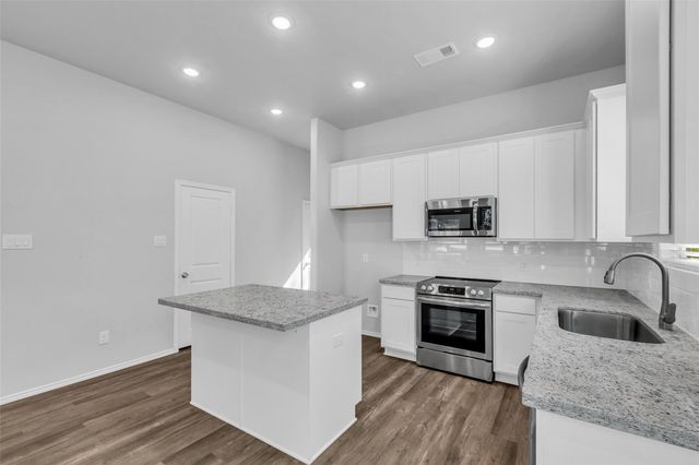 11964 Canal Street, Willis, TX 77318