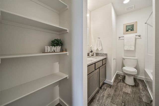 12603 Telge Road 17-F, Cypress, TX 77429