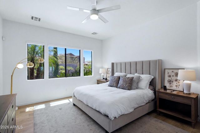 10019 E Hillside Drive E, Scottsdale, AZ 85255
