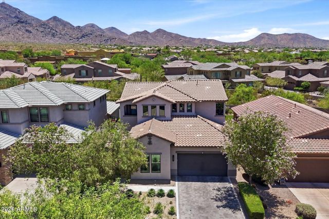 10019 E Hillside Drive E, Scottsdale, AZ 85255