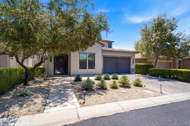 10019 E Hillside Drive E, Scottsdale, AZ 85255