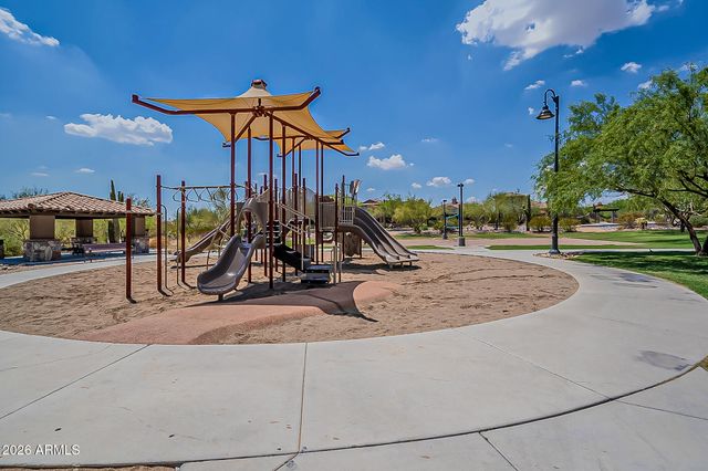 10019 E Hillside Drive E, Scottsdale, AZ 85255