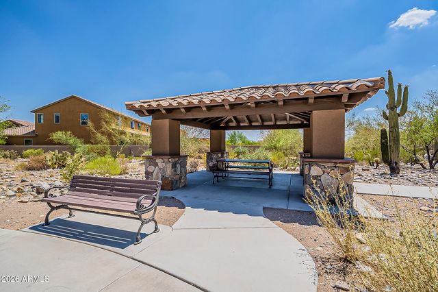 10019 E Hillside Drive E, Scottsdale, AZ 85255