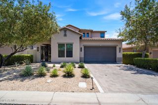 10019 E Hillside Drive E, Scottsdale, AZ 85255