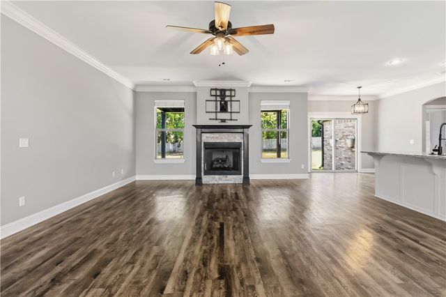 515 Vista Del Valle Street, Farmington, AR 72730