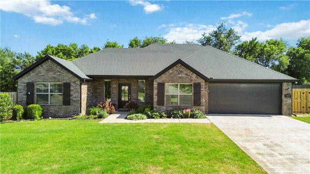 515 Vista Del Valle Street, Farmington, AR 72730