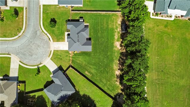 515 Vista Del Valle Street, Farmington, AR 72730