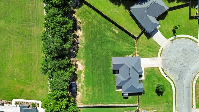 515 Vista Del Valle Street, Farmington, AR 72730