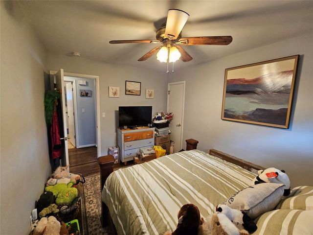 3302 COLONIAL Avenue, Erie, PA 16506