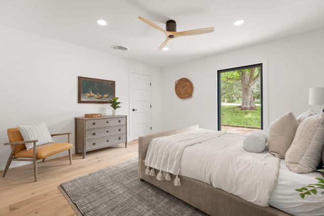 1414 Redbud TRL, West Lake Hills, TX 78746