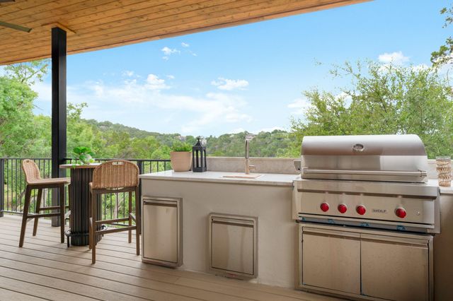 1414 Redbud TRL, West Lake Hills, TX 78746