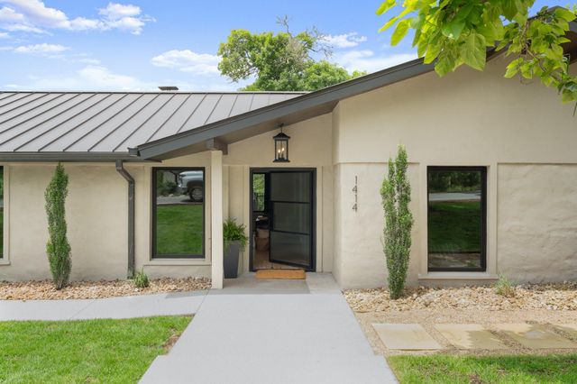 1414 Redbud TRL, West Lake Hills, TX 78746