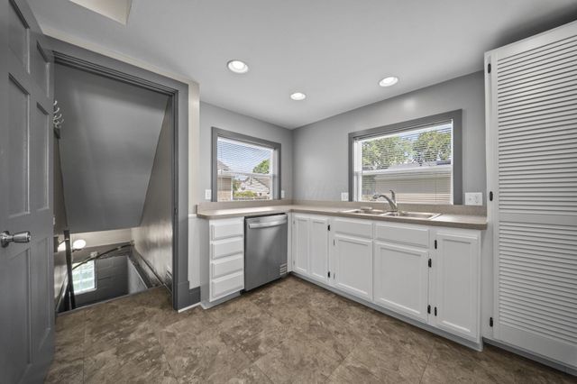 668 Southwood Avenue, Columbus, OH 43207