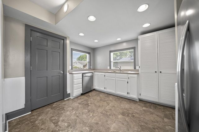 668 Southwood Avenue, Columbus, OH 43207