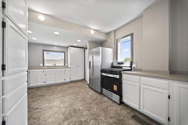 668 Southwood Avenue, Columbus, OH 43207