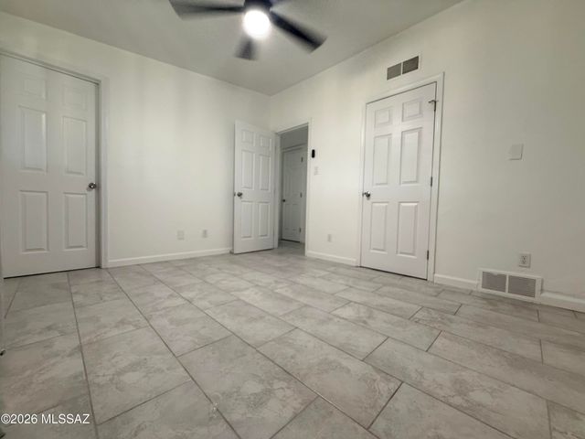 749 W Calle Margarita, Tucson, AZ 85706