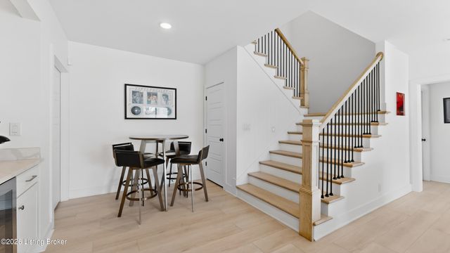 14612 Reserve Park Pl, Louisville, KY 40299