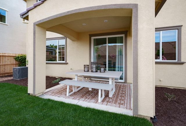 3440 Caraway Ct, Folsom, CA 95630