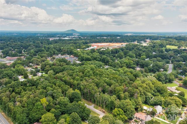 1031 Laurel Lane, Gastonia, NC 28054