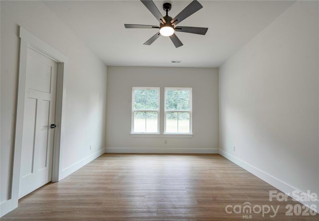 1031 Laurel Lane, Gastonia, NC 28054