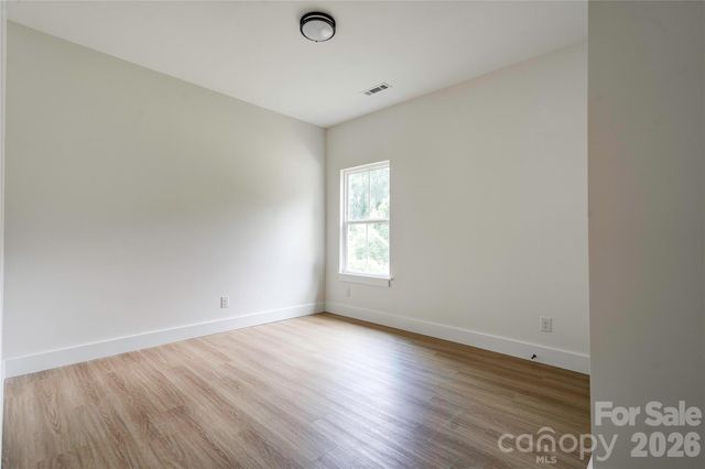 1031 Laurel Lane, Gastonia, NC 28054