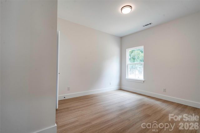 1031 Laurel Lane, Gastonia, NC 28054
