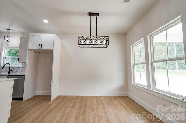 1031 Laurel Lane, Gastonia, NC 28054