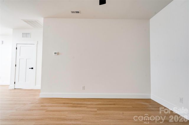 1031 Laurel Lane, Gastonia, NC 28054