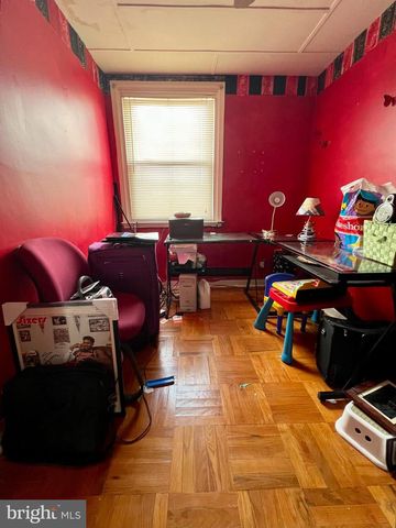 2121 LARDNER ST, Philadelphia, PA 19149