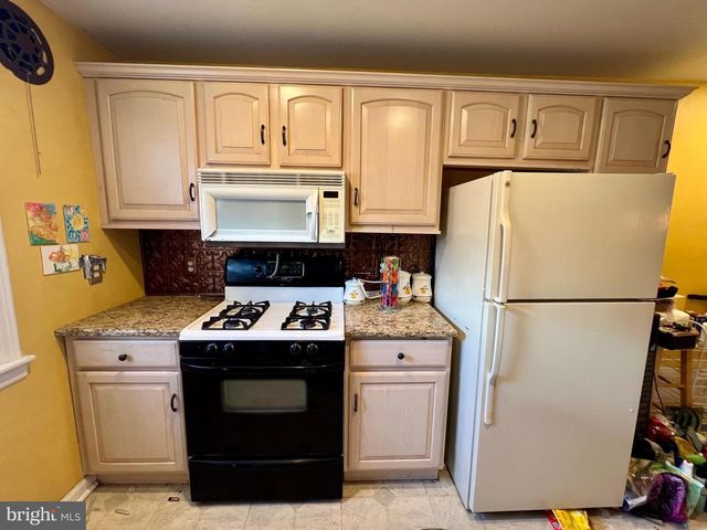 2121 LARDNER ST, Philadelphia, PA 19149