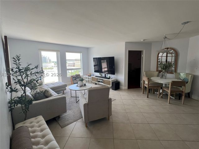 2351 Douglas Rd 1304, Miami, FL 33145