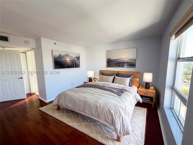 2351 Douglas Rd 1304, Miami, FL 33145